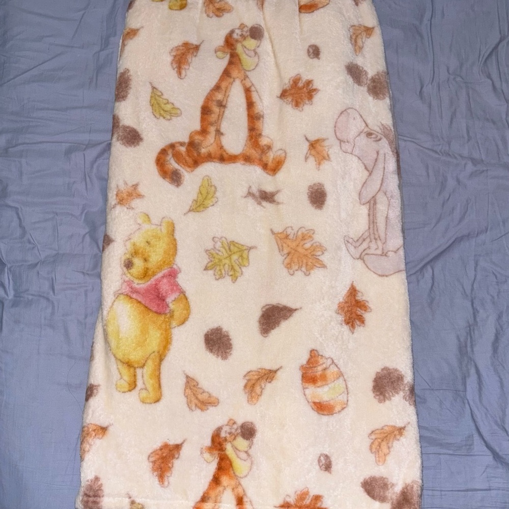 *SOLD*Winnie the Pooh Fleece Blanket